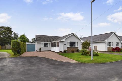 3 bedroom detached bungalow for sale, Cefn Y Gader, Morfa Bychan