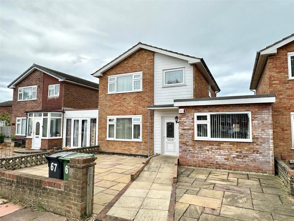 Princes Road, Langney Point... 4 bed detached house for sale £415,000