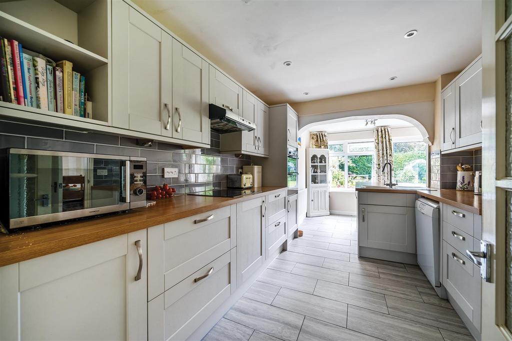 Maryland Drive, Maidstone 3 bed semidetached house for sale £425,000