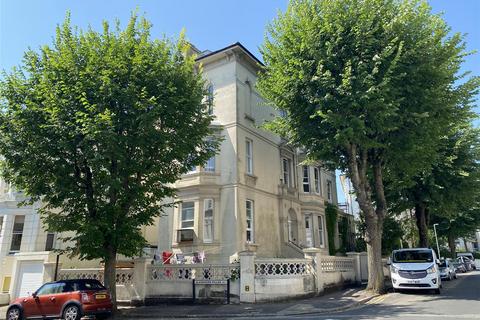 2 bedroom flat to rent, Alexandra Villas, Brighton BN1