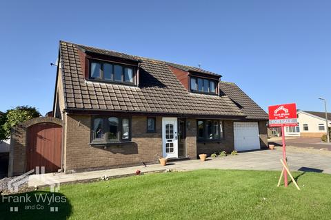 4 bedroom bungalow for sale, Benbow Close, Lytham St. Annes, Lancashire