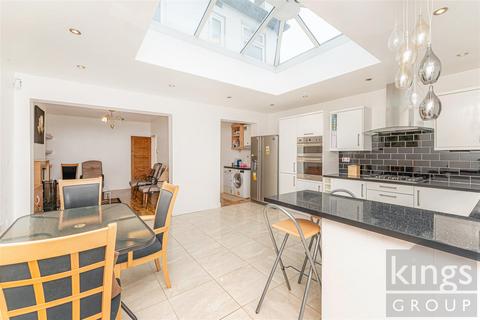 3 bedroom semi-detached house for sale, Parsonage Lane, Enfield