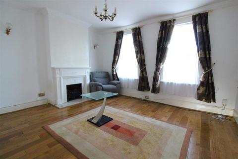 1 bedroom apartment to rent, Mulberry Way, London E18