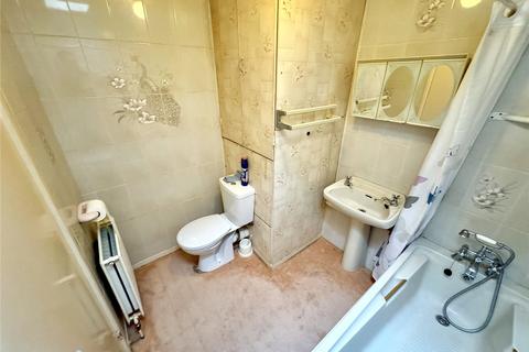 10 Marshall Path, London, SE28 8DX
