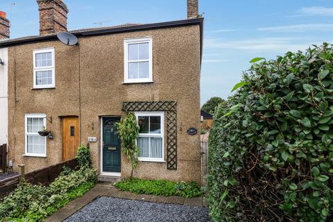 3 bedroom end of terrace house for sale, Bath Road, Taplow SL6