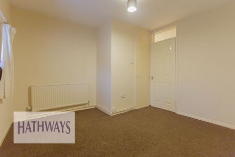 2 bedroom ground floor flat for sale, Drayton Court, St. Dials, NP44