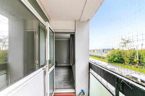 Flat 2/1, 36 Tarfside Gardens, Glasgow, G52 3AA