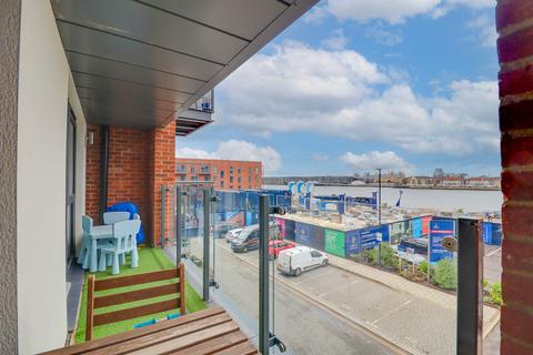 2 bedroom apartment for sale, John Thornycroft Road, Woolston