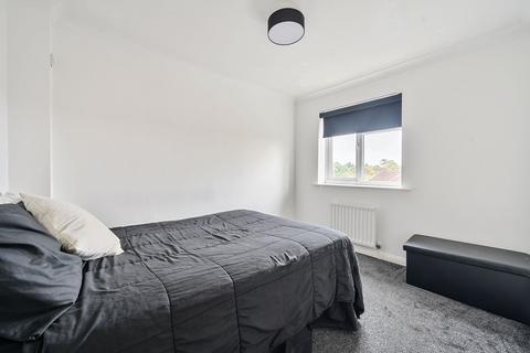 8 Gwynne Road, Caterham, CR3 5FH