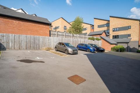 58 Wallingford Road, Basingstoke, RG24 9QD