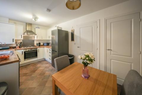 3 bedroom end of terrace house for sale, Bishops Park Road, Gateshead, NE8