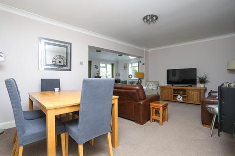 13 Fox Way, Barham, Canterbury, CT4 6QJ