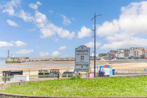 1 bedroom flat for sale, Athelstan Road, Cliftonville, Margate, Kent