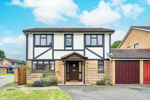 undefined, Little Green Lane, Chertsey, Surrey, KT16