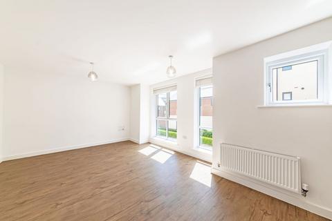 28 Hindmarsh Crescent, Northfleet, Gravesend, DA11 8FD
