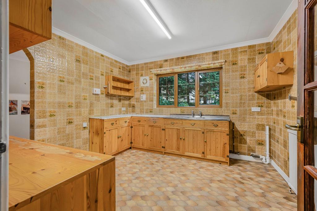 Gloucester Road, Cirencester... 4 bed detached house for sale £1,000,000