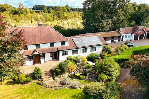 6 bedroom equestrian property for sale, Amersham HP7