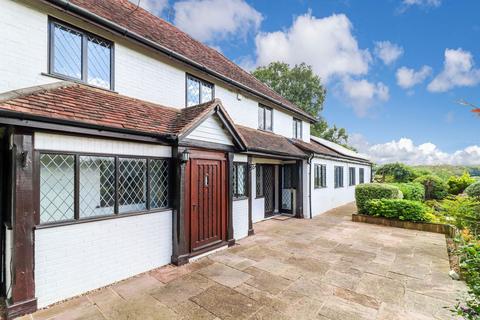 6 bedroom equestrian property for sale, Amersham HP7