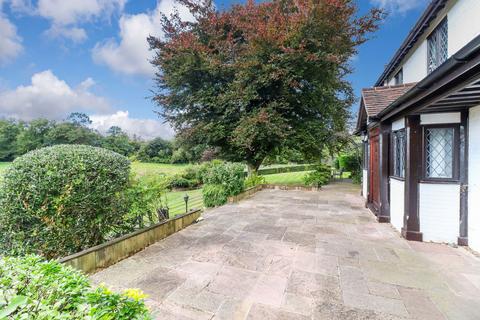 6 bedroom equestrian property for sale, Amersham HP7