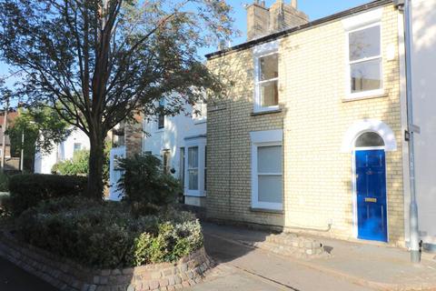 3 bedroom house to rent, City Road, Cambridge,