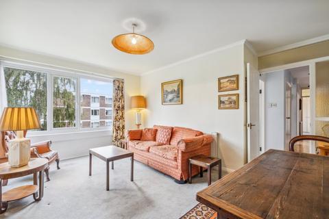 2 bedroom flat for sale, Samels Court, Hammersmith W6