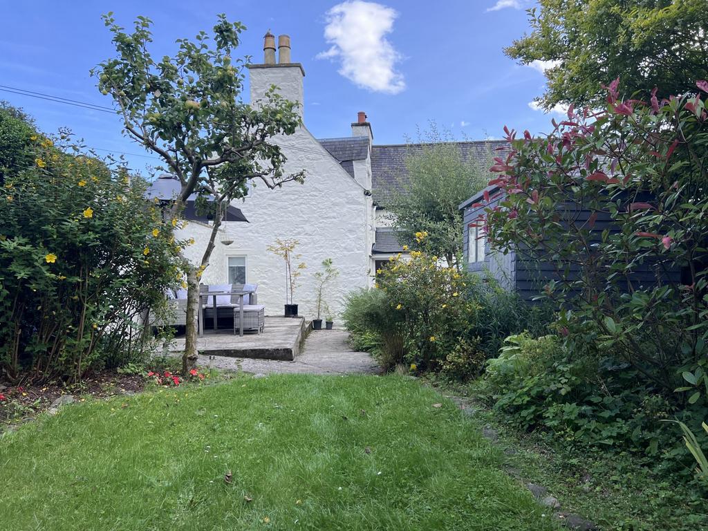 Bobbin Cottage, 60 Main Street, Dalry - Williamson