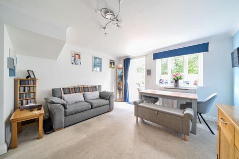 3 bedroom end of terrace house for sale, Christys Gardens, Shaftesbury - Cul-de-sac location