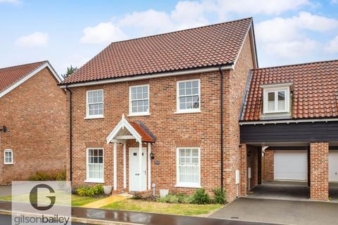 4 bedroom link detached house for sale, Charles Marler Way, Norwich NR13