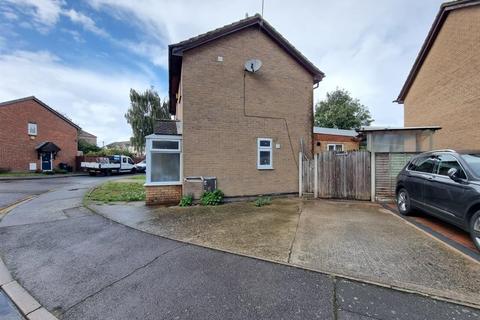 3 bedroom end of terrace house for sale, Pittman Gardens, Ilford