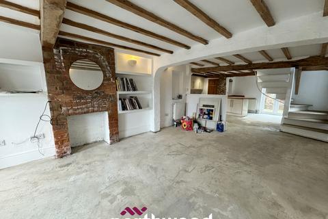 undefined, South End , Doncaster DN8