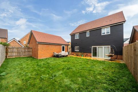 4 bedroom detached house to rent, Didcot,  Oxfordshire,  OX11