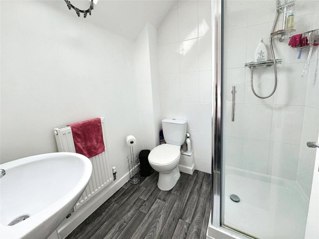 En-Suite Shower WC