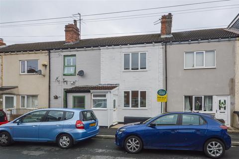 2 bedroom terraced house for sale, Robinson Street, Castleford WF10