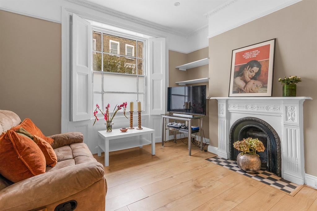 Grafton Crescent, NW1 4 bed terraced house for sale £1,100,000