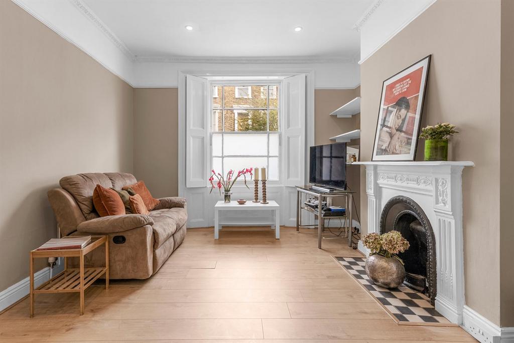Grafton Crescent, NW1 4 bed terraced house for sale £1,100,000