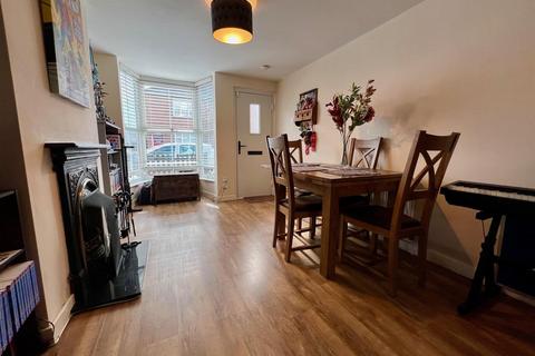 50 Queens Road, Burnham-on-crouch, CM0 8DY