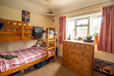 263 Hinton Way, Great Shelford, Cambridge, CB22 5AN