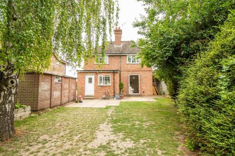 263 Hinton Way, Great Shelford, Cambridge, CB22 5AN