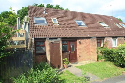 3 bedroom semi-detached house to rent, Langcliffe Drive, Heelands MK13