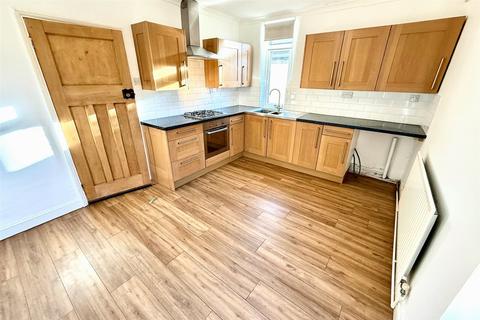 28 Broadway, Ripley, DE5 3LJ
