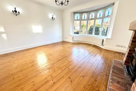 28 Broadway, Ripley, DE5 3LJ