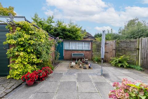 2 bedroom detached bungalow for sale, Mount Close, Nantwich