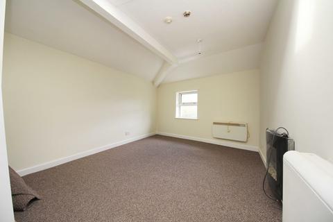 2 bedroom apartment to rent, Commercial Street Arcade, Abertillery. NP13 1DH