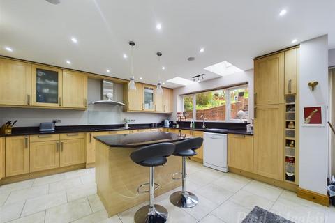 114 Brancaster Lane, Purley, CR8 1HH