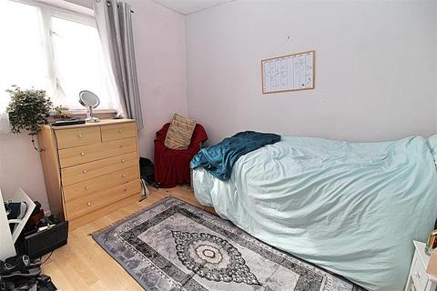 46 Morris Croft, Birmingham, B36 9JN