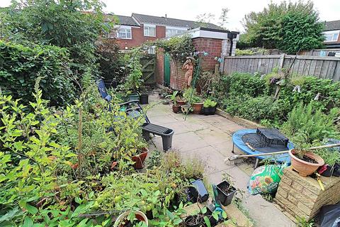 46 Morris Croft, Birmingham, B36 9JN