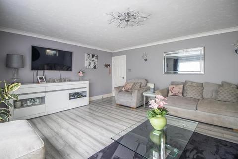 4 bedroom detached house for sale, Brays Lane, Ashingdon SS4