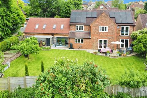 5 bedroom detached house for sale, Bath Road, Marlborough, SN8