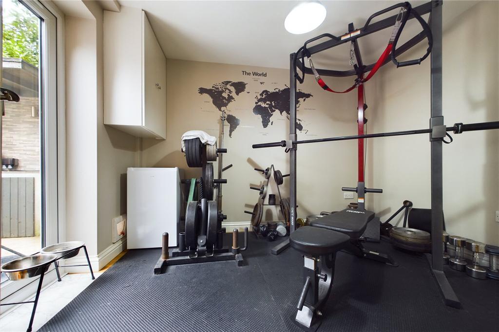 Gym/Office