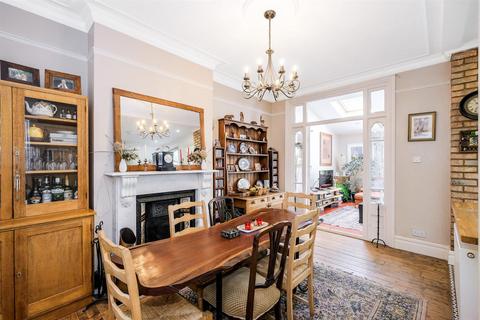 4 bedroom house for sale, Park Road, London